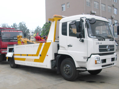 遼寧8噸拖吊聯(lián)體清障車系廈工楚勝制造